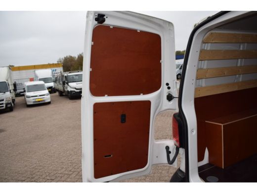 Volkswagen Transporter T6.1 2.0 TDI 150PK L2H1 Comfortline NAVI 16 INCH LMV ActivLease financial lease