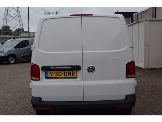 Volkswagen Transporter T6.1 2.0 TDI 150PK L2H1 Comfortline NAVI 16 INCH LMV ActivLease financial lease