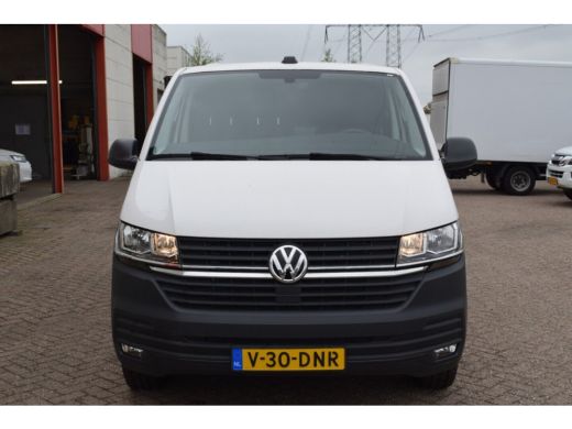 Volkswagen Transporter T6.1 2.0 TDI 150PK L2H1 Comfortline NAVI 16 INCH LMV ActivLease financial lease