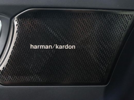 Volvo  XC40 1.5 T5 Recharge Momentum Pro | Harman/Kardon | Camera | Carplay | Half leder | Navigatie | Cruise... ActivLease financial lease