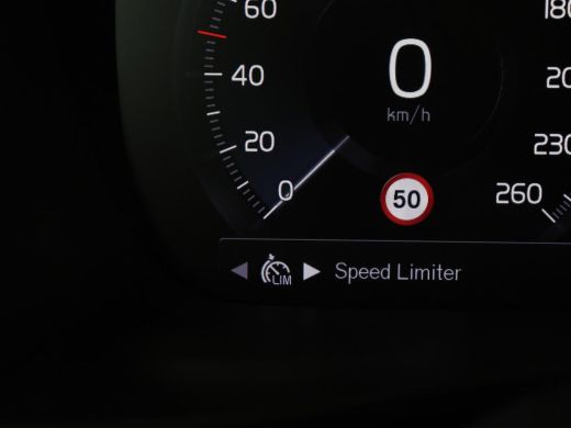 Volvo  XC40 1.5 T5 Recharge Momentum Pro | Harman/Kardon | Camera | Carplay | Half leder | Navigatie | Cruise... ActivLease financial lease