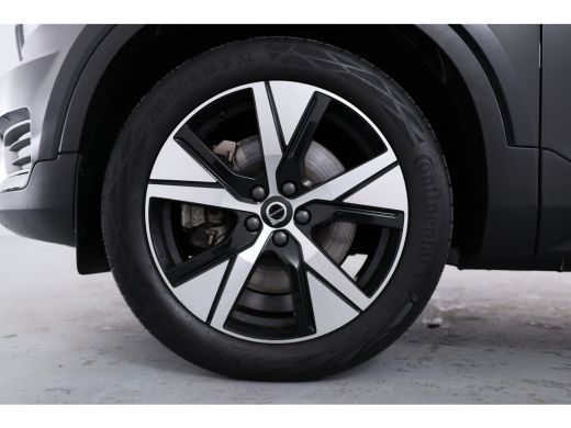 Volvo  XC40 1.5 T5 Recharge R-Design Navigatie | Panorama dak | Cruise Adaptief | Full Led | Trekhaak wegklap... ActivLease financial lease