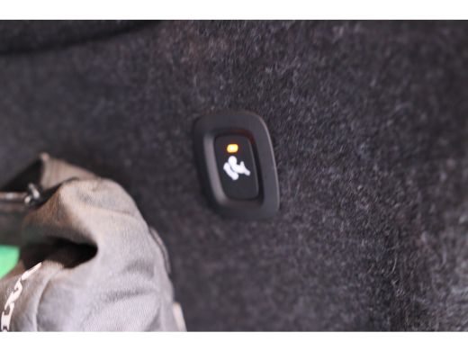 Volvo  XC40 1.5 T5 Recharge R-Design Navigatie | Panorama dak | Cruise Adaptief | Full Led | Trekhaak wegklap... ActivLease financial lease