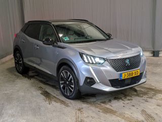 Peugeot e-2008 EV GT 50 kWh 3 Fase | Schuif-/Kanteldak | Stoelverwarming | Alcantara | Achteruitrijcamera | Voor...