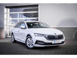 Skoda Octavia Combi 1.0 e-TSI Business Edition | Cruise control | Trekhaak uitklapbaar | Voorstoelen verwarmd