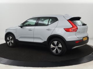 Volvo  XC40 1.5 T5 Recharge Momentum Pro | Harman/Kardon | Camera | Carplay | Half leder | Navigatie | Cruise...