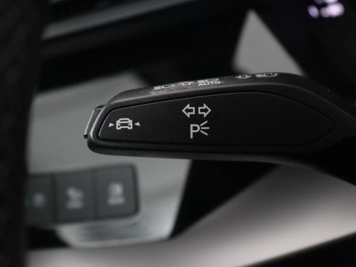 Audi A3 30 TFSI S edition | Stoelverwarming | Park Assist | Carplay | Sportstoelen | Half leder | Virtual... ActivLease financial lease