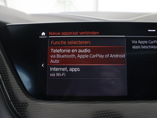 BMW 1 Serie 118i M Sport | Panoramadak | Stoelverwarming | Camera | Sportstoelen | Harman/Kardon | Stuurverwa... ActivLease financial lease