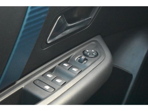 Citroën &euml;-C4 Feel 50 kWh 3 Fase 100% SOH | Navigatie | Keyless-Entry | Achteruitrijcamera | Climate Control | ... ActivLease financial lease