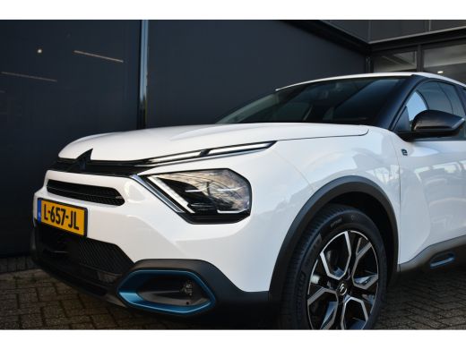 Citroën &euml;-C4 Feel 50 kWh 3 Fase 100% SOH | Navigatie | Keyless-Entry | Achteruitrijcamera | Climate Control | ... ActivLease financial lease