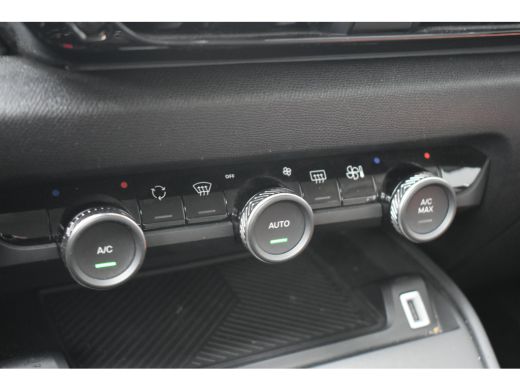 Citroën &euml;-C4 Feel Pack 50 kWh 3 Fase | Adaptive Cruise | HeadUp-Display | Stuurverwarming | Dodehoek-Detectie ... ActivLease financial lease