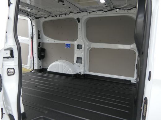 Ford E-Transit Custom 320 L1H1 Trend 65 kWh | 2300kg trekgewicht! | LED | Stoelverwarming | CarPlay/Android Auto | Came... ActivLease financial lease