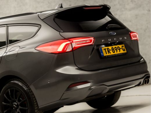 Ford Focus 1.0 EcoBoost ST Line (PANORAMADAK, APPLE CARPLAY, GROOT NAVI, CLIMATE, ADAPTIVE CRUISE, SPORTSTOE... ActivLease financial lease