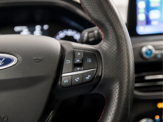 Ford Focus 1.0 EcoBoost ST Line (PANORAMADAK, APPLE CARPLAY, GROOT NAVI, CLIMATE, ADAPTIVE CRUISE, SPORTSTOE... ActivLease financial lease