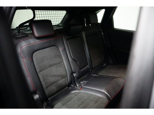 Ford Kuga 2.5 PHEV Graphite Tech Edition | AGR-stoel | Trekhaak | Black pack! | Standkachel | Adapt. Cruise... ActivLease financial lease