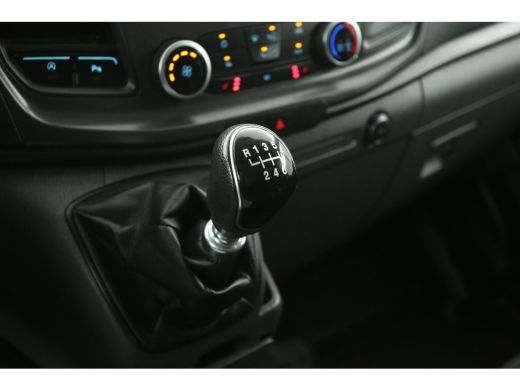 Ford Transit Custom 280 2.0 TDCI L1H1 | Airco | 3-Zits | Cruise | Trekh. | Stoelverw. | Parkeersens. ActivLease financial lease