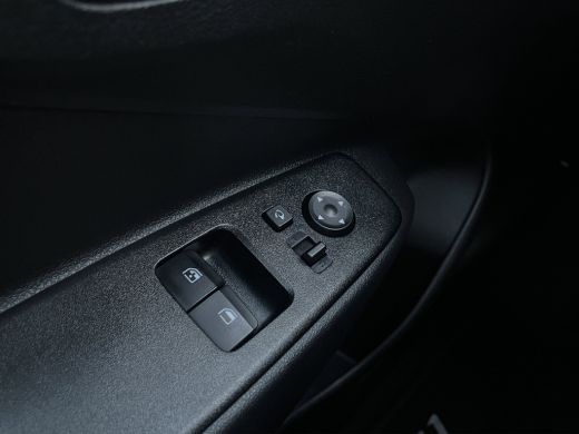 Hyundai i10 1.0 66pk Comfort Smart | LED | Airco | Carplay | Camera | Navigatie | Bluetooth | Cruisecontrol |... ActivLease financial lease