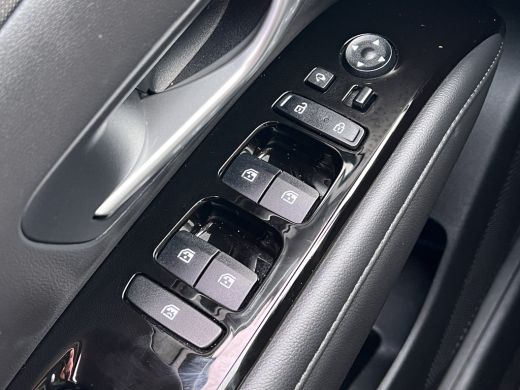 Hyundai Tucson 1.6 T-GDI 265pk PHEV Comfort Smart 4WD | Climate | Camera | Carplay | Keyless | Navigatie | Full ... ActivLease financial lease