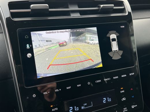 Hyundai Tucson 1.6 T-GDI 265pk PHEV Comfort Smart 4WD | Climate | Camera | Carplay | Keyless | Navigatie | Full ... ActivLease financial lease