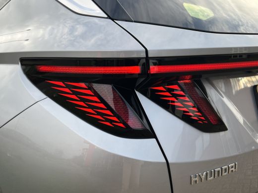 Hyundai Tucson 1.6 T-GDI 265pk PHEV Comfort Smart 4WD | Climate | Camera | Carplay | Keyless | Navigatie | Full ... ActivLease financial lease