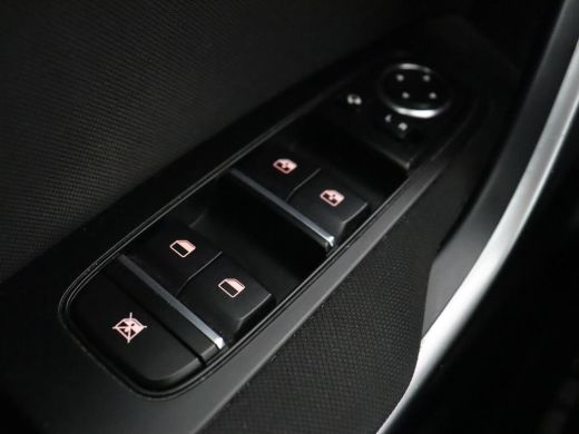 Kia Ceed 1.4 T-GDi DynamicLine | Automaat | Carplay | Camera | Navigatie | Parkeerhulp | Climate control |... ActivLease financial lease