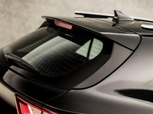 Kia Stonic 1.0 T-GDi DynamicLine (APPLE CARPLAY, NAVIGATIE, CRUISE, CAMERA, LM VELGEN, SPORTSTOELEN, PARKEER... ActivLease financial lease