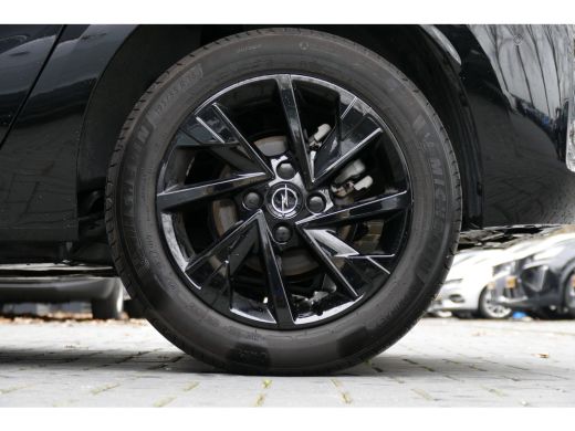 Opel Corsa 1.2 TURBO 100PK 5-DRS GS AUTOMAAT / NAVI / CLIMA / LED / PDC / 16"LMV / CAMERA / KEYLESS / BLUETO... ActivLease financial lease