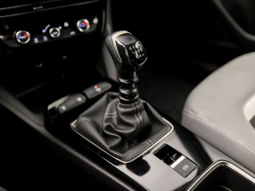 Opel Mokka 1.2 Sport (VIRTUAL COCKPIT, APPLE CARPLAY, GROOT NAVI, 360 CAMERA, CLIMATE, LM VELGEN, SPORTSTOEL... ActivLease financial lease