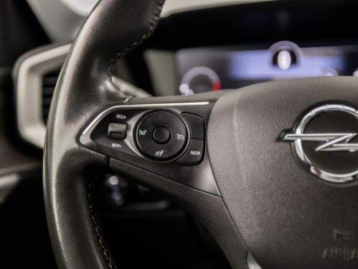 Opel Mokka 1.2 Sport (VIRTUAL COCKPIT, APPLE CARPLAY, GROOT NAVI, 360 CAMERA, CLIMATE, LM VELGEN, SPORTSTOEL... ActivLease financial lease