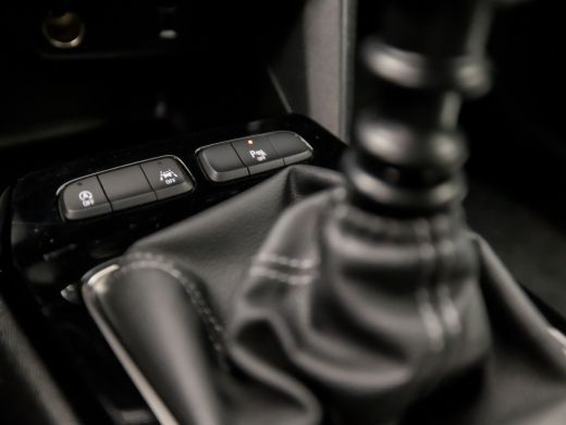 Opel Mokka 1.2 Sport (VIRTUAL COCKPIT, APPLE CARPLAY, GROOT NAVI, 360 CAMERA, CLIMATE, LM VELGEN, SPORTSTOEL... ActivLease financial lease