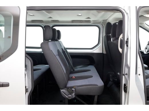 Opel Vivaro Combi 1.6 CDTI 120pk E6 L2H1 Personenbus Incl BTW/BPM 01-2019 ActivLease financial lease