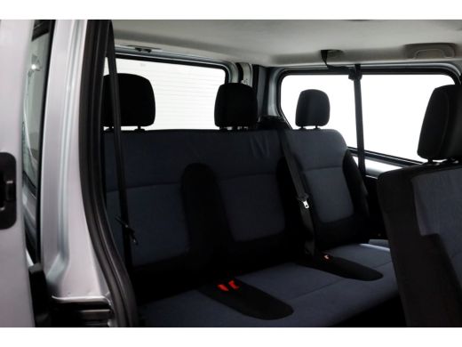 Opel Vivaro Combi 1.6 CDTI 120pk E6 L2H1 Personenbus Incl BTW/BPM 01-2019 ActivLease financial lease