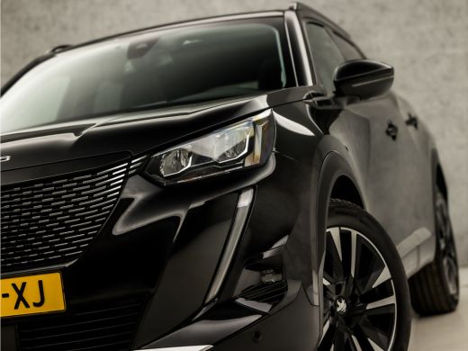 Peugeot 2008 1.2 PureTech Allure Sport Automaat (PANORAMADAK, VIRTUAL COCKPIT, APPLE CARPLAY, GROOT NAVI, SPOR... ActivLease financial lease