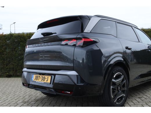 Peugeot e-5008 GT Avantage 73 kWh | Adapt. Cruise | Alcantara | Schuifdak | Massage | 7-Pers | 360 Camera | Keyl... ActivLease financial lease