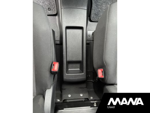 Peugeot Partner 1.5 BlueHDI 130PK L1H1 Automaat Premium Carplay Trekhaak Cruise Sensoren ActivLease financial lease