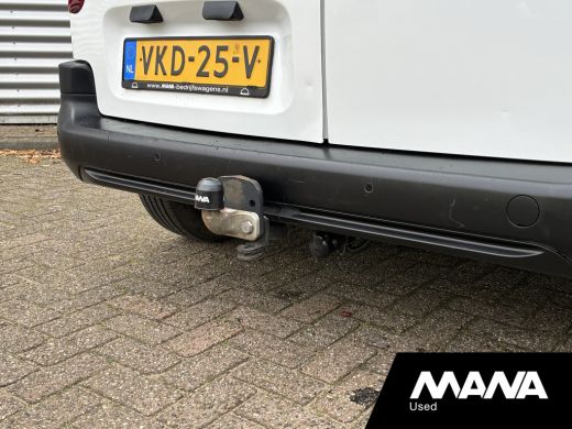 Peugeot Partner 1.5 BlueHDI 130PK L1H1 Automaat Premium Carplay Trekhaak Cruise Sensoren ActivLease financial lease