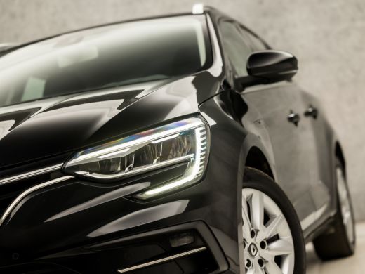 Renault M&eacute;gane Estate Estate 1.3 TCe Sport Deluxe (VIRTUAL COCKPIT, APPLE CARPLAY, GROOT NAVI, SPORTSTOELEN, CAMERA, LE... ActivLease financial lease