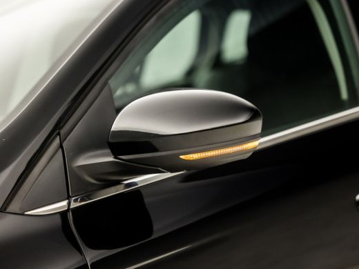 Renault M&eacute;gane Estate Estate 1.3 TCe Sport Deluxe (VIRTUAL COCKPIT, APPLE CARPLAY, GROOT NAVI, SPORTSTOELEN, CAMERA, LE... ActivLease financial lease