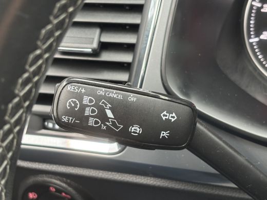 Seat Ateca 1.5 TSI Business Intense | Automaat | Trekhaak | Stoel Verwarming | Apple Carplay ActivLease financial lease