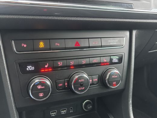 Seat Ateca 1.5 TSI Business Intense | Automaat | Trekhaak | Stoel Verwarming | Apple Carplay ActivLease financial lease