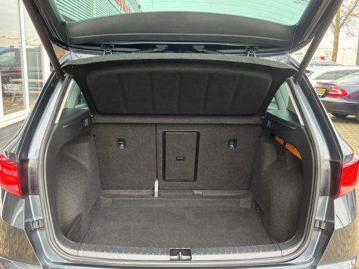 Seat Ateca 1.5 TSI Business Intense | Automaat | Trekhaak | Stoel Verwarming | Apple Carplay ActivLease financial lease