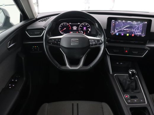 Seat Leon 1.0 TSI Style Intens | Trekhaak | Camera | Carplay | Navigatie | Adaptive cruise | DAB | Parkeerh... ActivLease financial lease