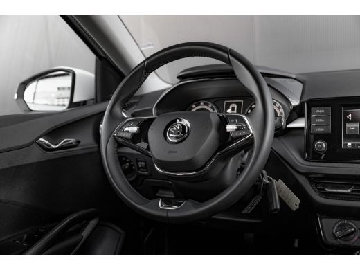 Skoda Fabia 1.0 TSI Ambition Carplay | Cruise control | Led verlichting | Parkeersensoren achter ActivLease financial lease