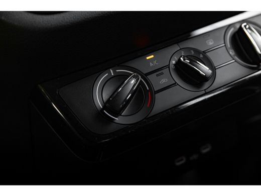 Skoda Fabia 1.0 TSI Ambition Carplay | Cruise control | Led verlichting | Parkeersensoren achter ActivLease financial lease