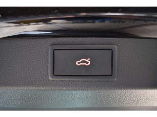 Skoda Karoq 1.5 TSI ACT 150PK DSG ELEGANCE VIRTUAL/CAMERA/CARPLAY ActivLease financial lease