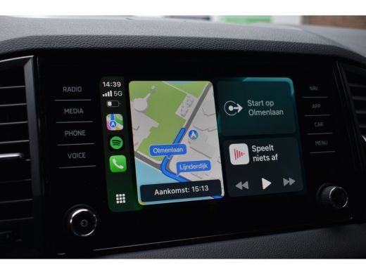 Skoda Karoq 1.5 TSI ACT 150PK DSG ELEGANCE VIRTUAL/CAMERA/CARPLAY ActivLease financial lease