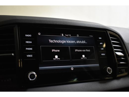 Skoda Karoq 1.5 TSI ACT 150PK DSG ELEGANCE VIRTUAL/CAMERA/CARPLAY ActivLease financial lease