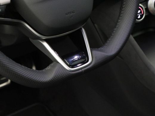 Skoda Kodiaq 1.5 TSi 204 Pk Automaat PHEV Sportline Business | Panoramadak | Trekhaak | Full LED | 20 Inch | S... ActivLease financial lease