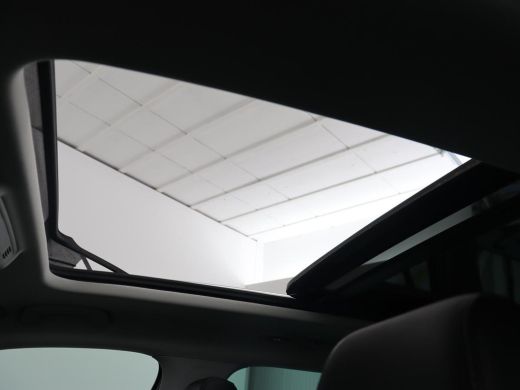 Skoda Kodiaq 1.5 TSI Business Edition Plus | Panoramadak | Trekhaak | Stoelverwarming | Adaptive cruise | Came... ActivLease financial lease