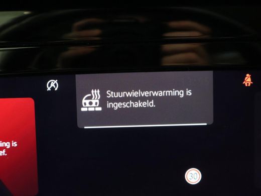 Volkswagen Golf 1.0 eTSI DSG + VIRTUAL COCKPIT | SFEERVERLICHTING | STUURVERW. / STOELVERW. | CAMERA | ADAPTIVE C... ActivLease financial lease